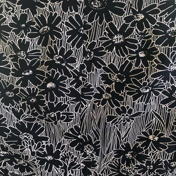 Adorable Blazer - Picture 5 of 6